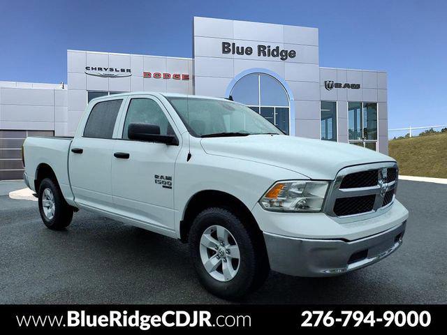 2023 RAM 1500 Classic SLT Crew Cab 4x4 57 Box