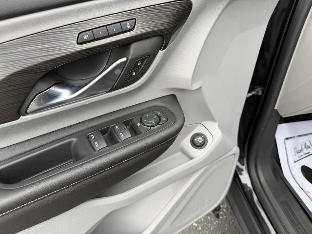 2023 GMC Terrain AWD SLT