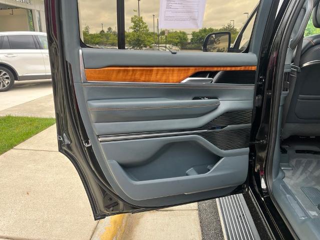 2022 Jeep Grand Wagoneer Series III 4x4