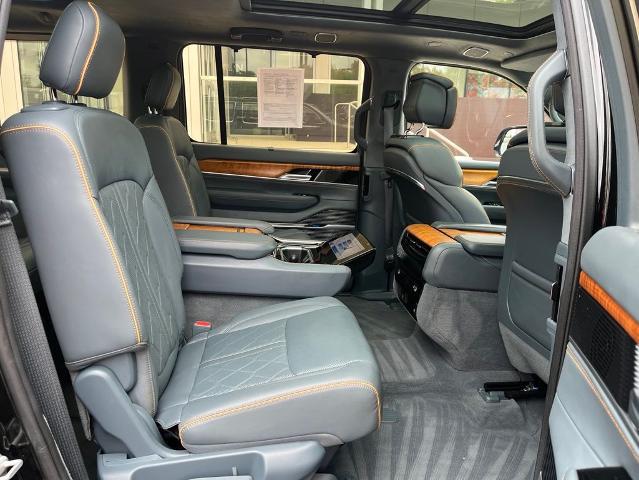 2022 Jeep Grand Wagoneer Series III 4x4