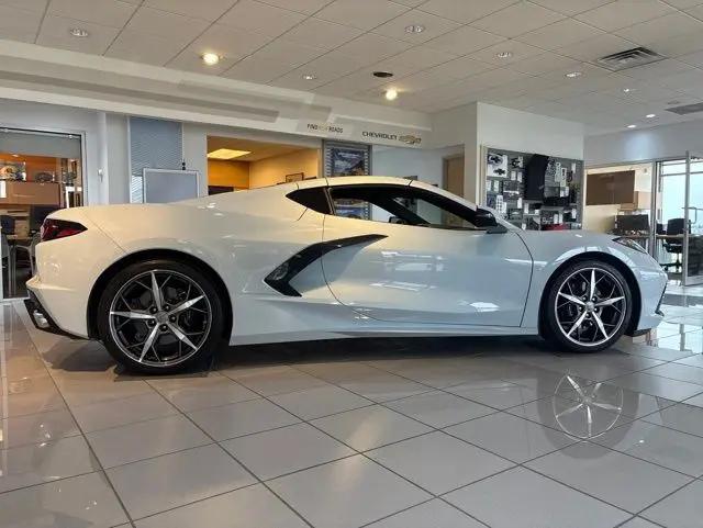 2020 Chevrolet Corvette Stingray RWD Coupe 2LT