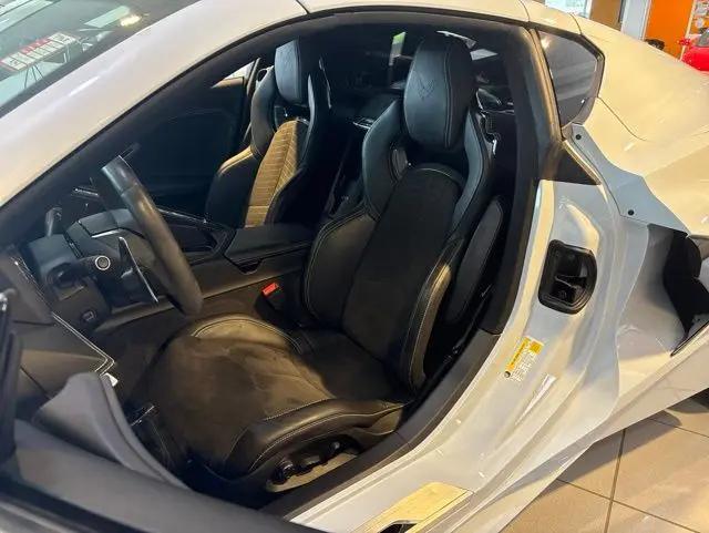 2020 Chevrolet Corvette Stingray RWD Coupe 2LT
