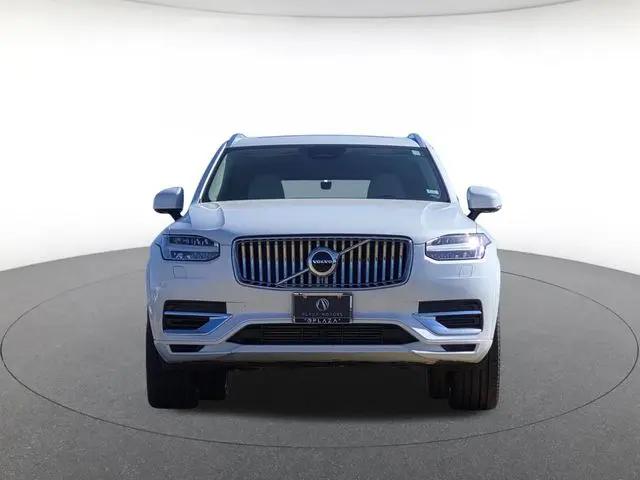 2025 Volvo XC90 Plug-In Hybrid T8 Ultra 6-Seater
