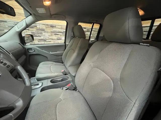2021 Nissan Frontier Crew Cab Long Bed SV 4x4