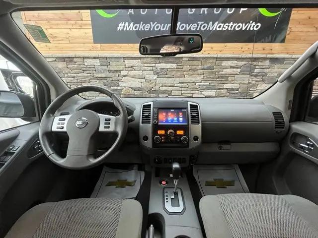 2021 Nissan Frontier Crew Cab Long Bed SV 4x4