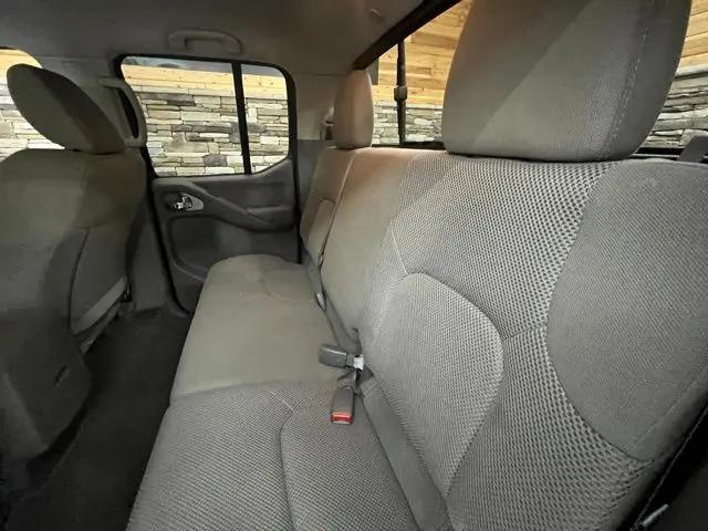 2021 Nissan Frontier Crew Cab Long Bed SV 4x4