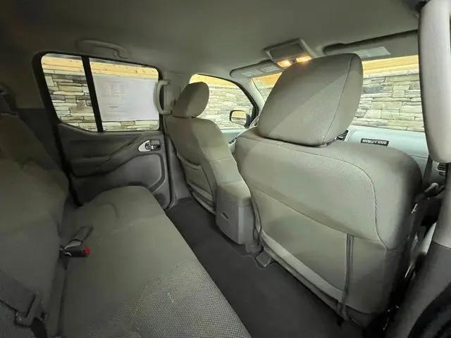 2021 Nissan Frontier Crew Cab Long Bed SV 4x4