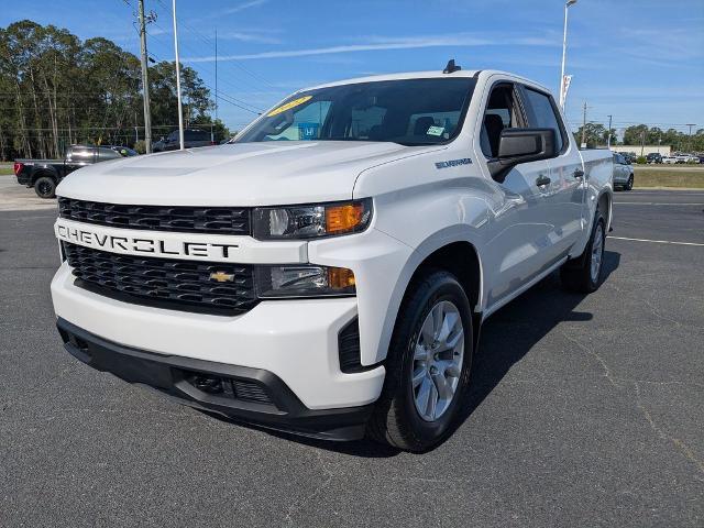 2022 Chevrolet Silverado 1500 2WD Crew Cab Short Bed Custom