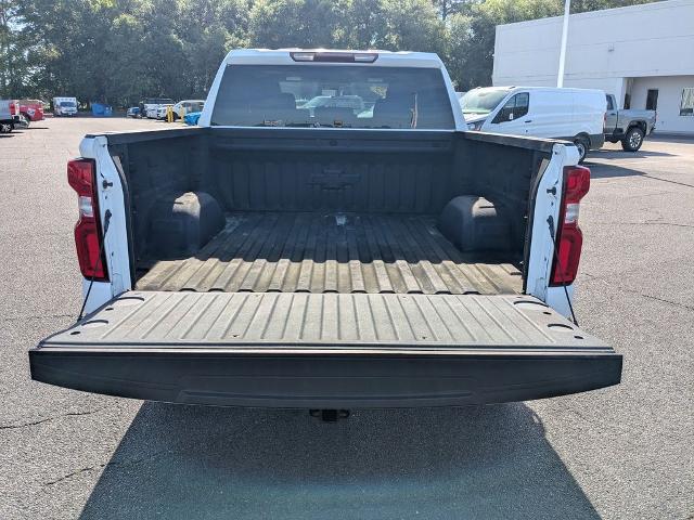 2022 Chevrolet Silverado 1500 2WD Crew Cab Short Bed Custom