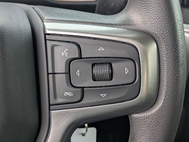 2022 Chevrolet Silverado 1500 2WD Crew Cab Short Bed Custom