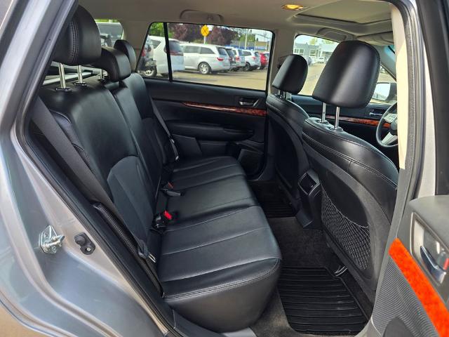 2011 Subaru Outback 2.5i Limited