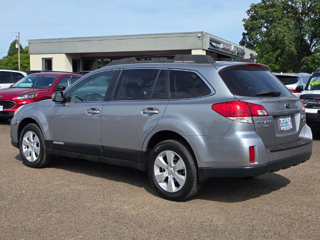2011 Subaru Outback 2.5i Limited