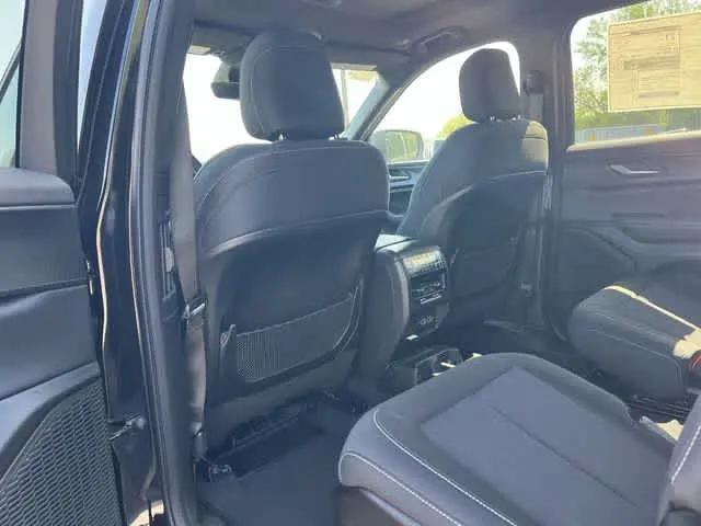 2026 Jeep Grand Cherokee L Altitude 4x4