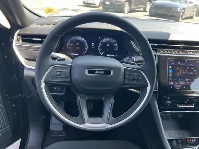 2026 Jeep Grand Cherokee L Altitude 4x4
