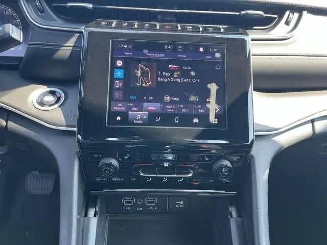 2026 Jeep Grand Cherokee L Altitude 4x4
