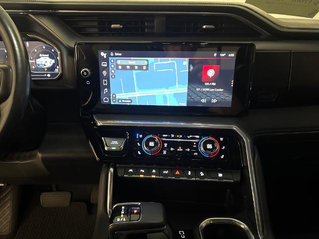 2022 GMC Sierra 1500 4WD Crew Cab Short Box Denali