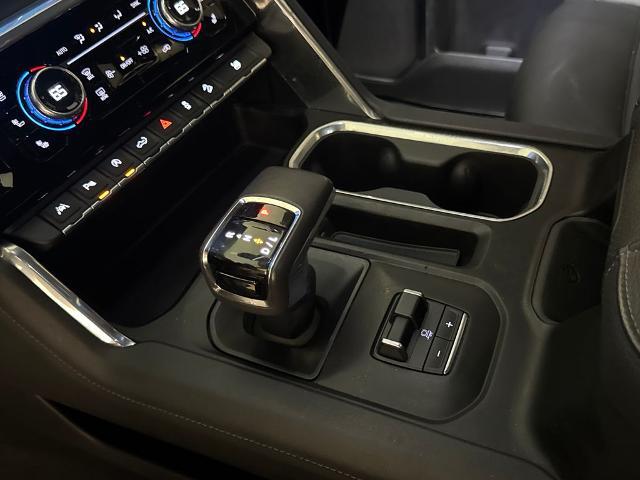2022 GMC Sierra 1500 4WD Crew Cab Short Box Denali