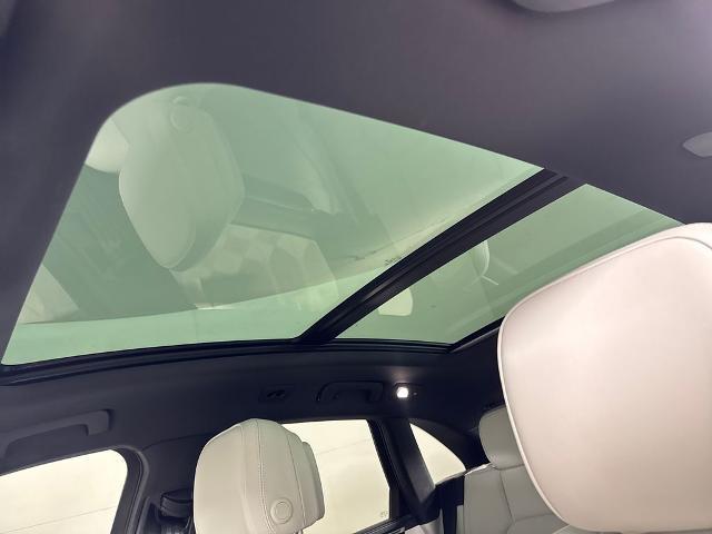 2023 Porsche Macan T