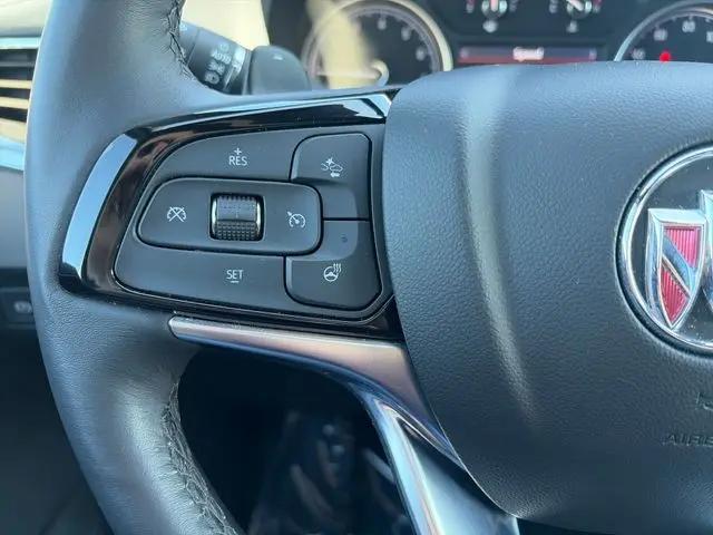 2023 Buick Enclave Essence AWD