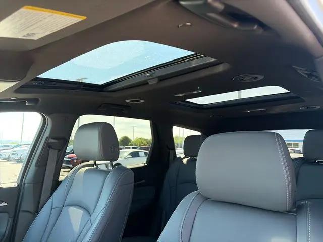 2023 Buick Enclave Essence AWD