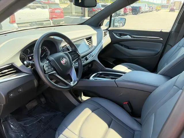 2023 Buick Enclave Essence AWD