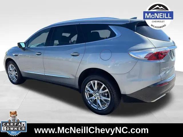 2023 Buick Enclave Essence AWD