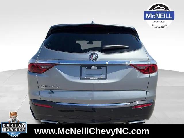2023 Buick Enclave Essence AWD