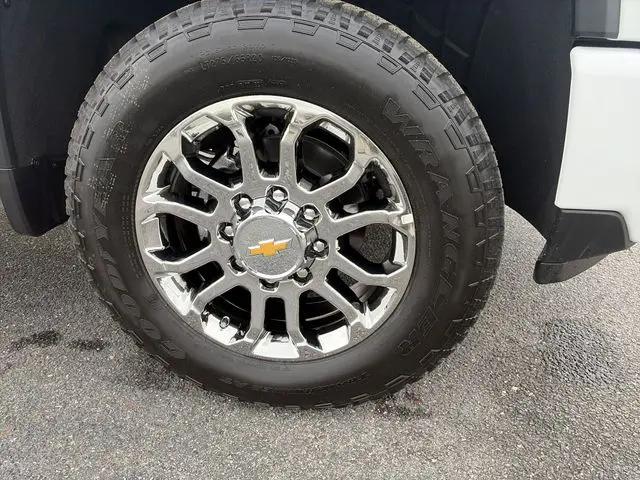 2026 Chevrolet Silverado 2500HD Crew Cab, Standard Bed, LTZ, 4WD