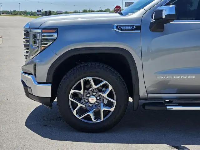 2026 GMC Sierra 1500 Crew Cab, Short Bed, SLT, 4WD