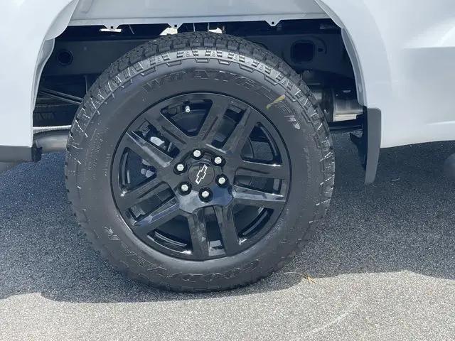 2026 Chevrolet Silverado 1500 4WD Crew Cab Short Bed RST