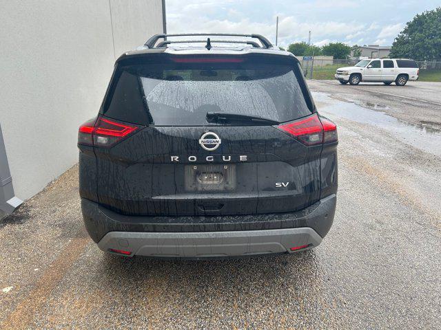 2021 Nissan Rogue SV FWD