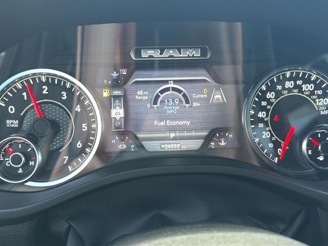 2025 Ram 1500 Big Horn Crew Cab 4x4 5'7" Box
