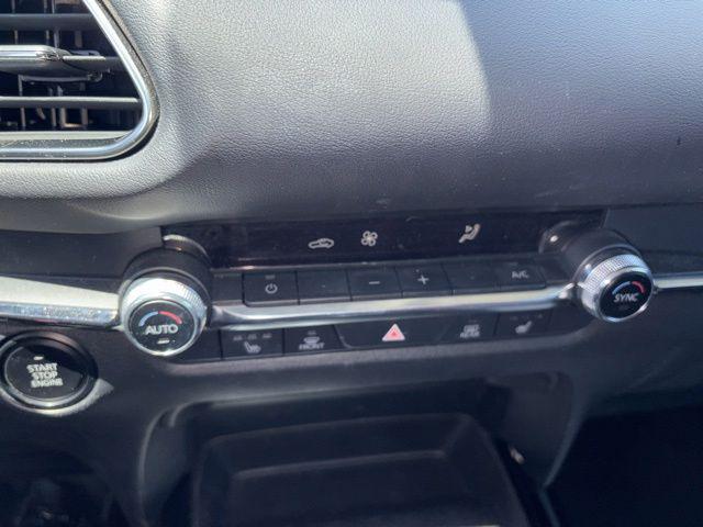 2023 Mazda CX-30 2.5 S Carbon Edition
