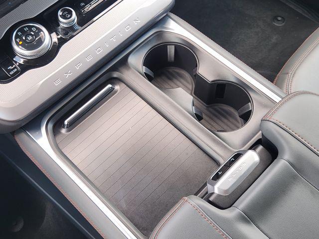 2025 Ford Expedition Active MAX