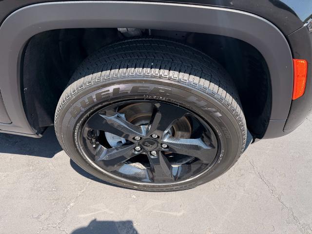 2025 Jeep Grand Cherokee L Altitude 4x4