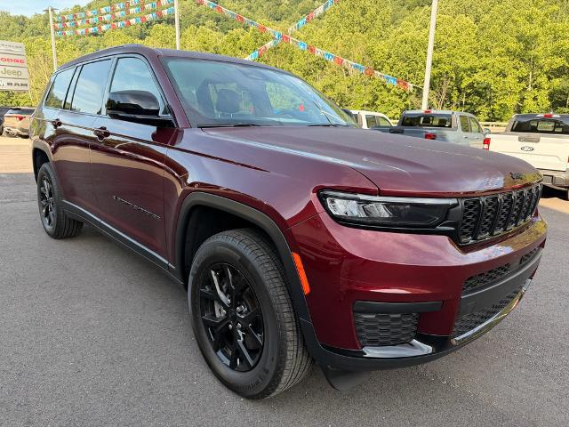 2025 Jeep Grand Cherokee L Altitude X 4x4