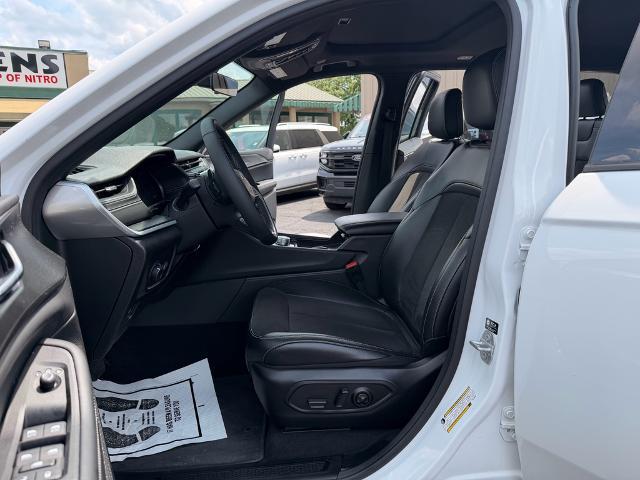 2025 Jeep Grand Cherokee Altitude X 4x4