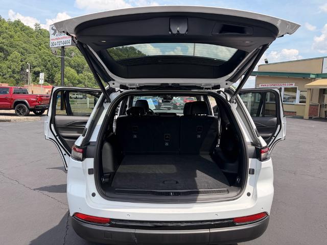 2025 Jeep Grand Cherokee Altitude X 4x4