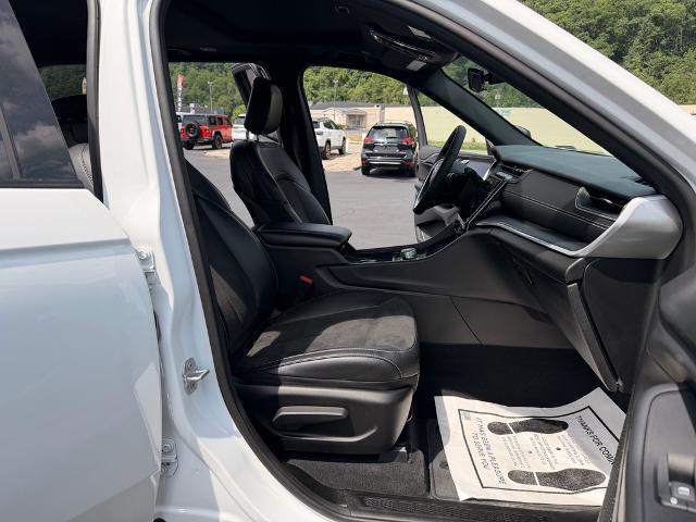 2025 Jeep Grand Cherokee Altitude X 4x4