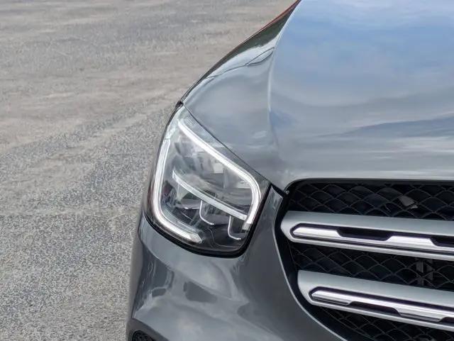 2022 Mercedes-Benz GLC SUV