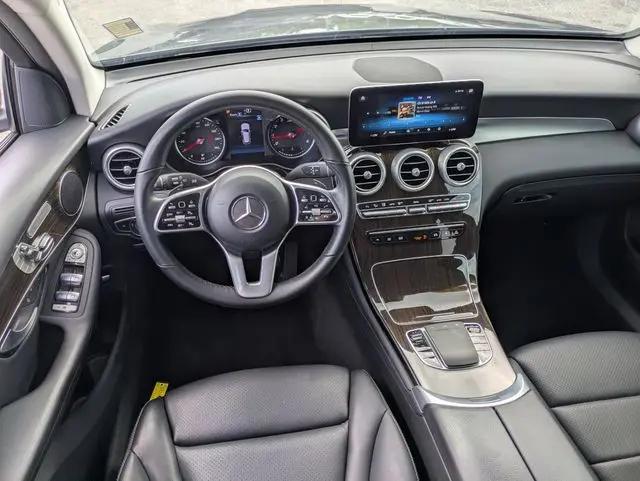 2022 Mercedes-Benz GLC SUV