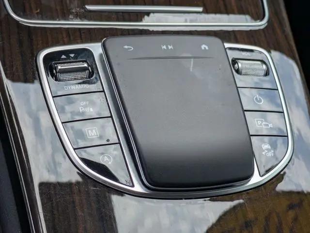 2022 Mercedes-Benz GLC SUV