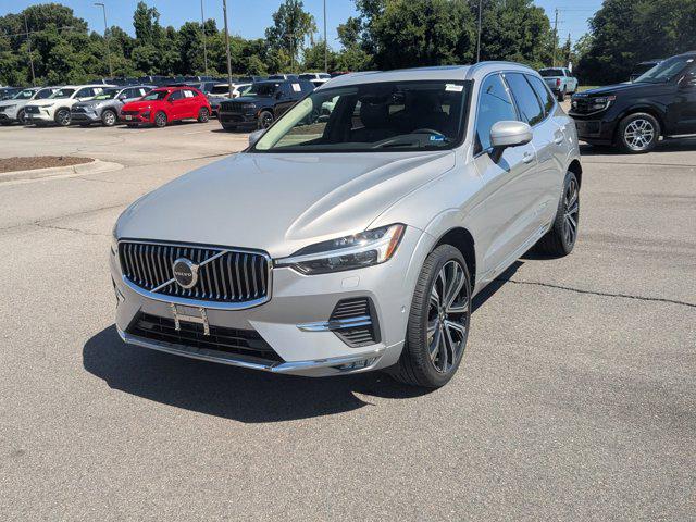 2023 Volvo XC60 B5 Ultimate Bright Theme