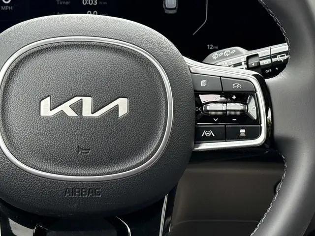 2026 Kia Carnival MPV SX