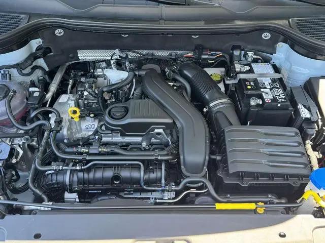 2026 Volkswagen Taos SE