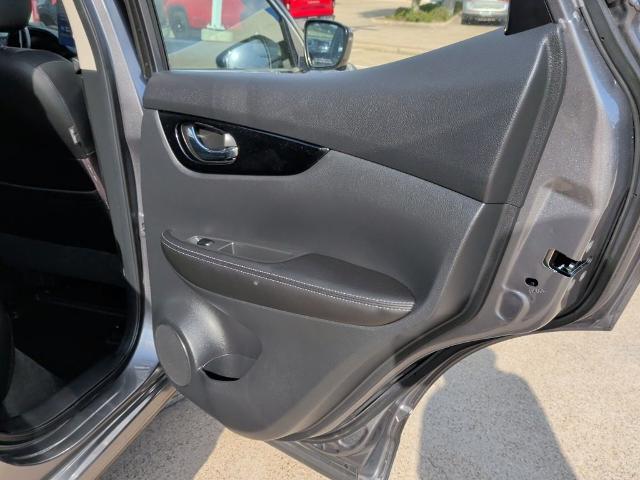 2021 Nissan Rogue Sport SL FWD Xtronic CVT