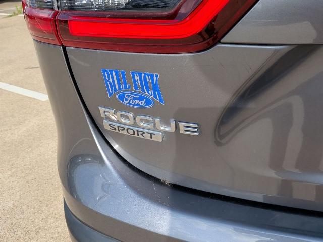 2021 Nissan Rogue Sport SL FWD Xtronic CVT