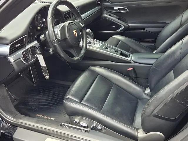 2013 Porsche 911 Carrera