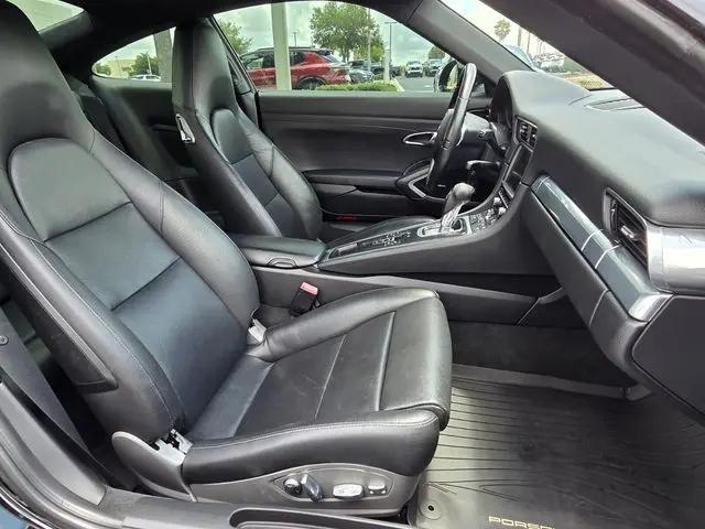 2013 Porsche 911 Carrera