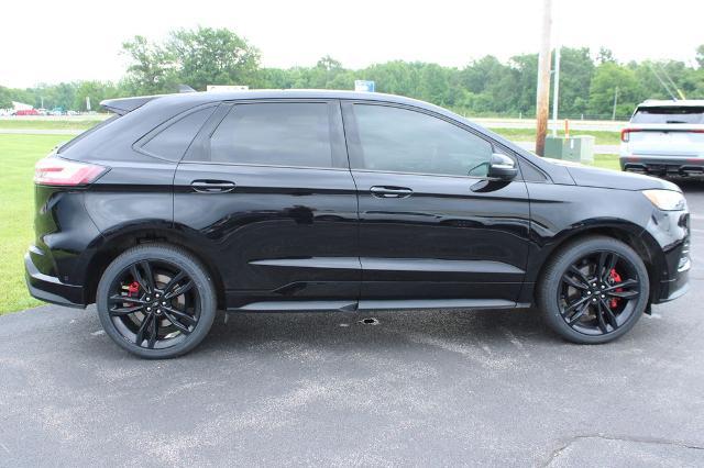 2024 Ford Edge ST